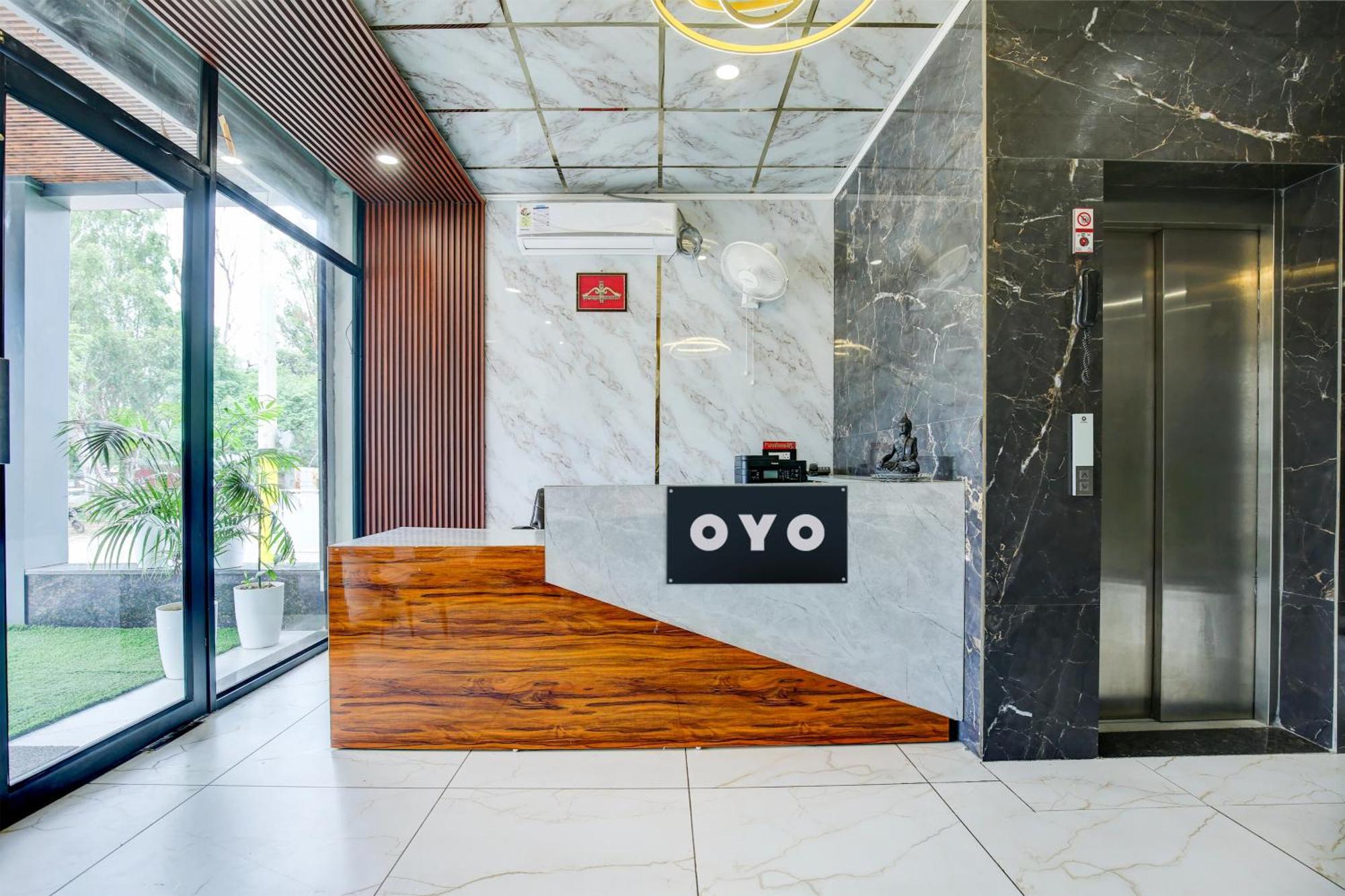 Hotel O Platinum Zirakpur エクステリア 写真