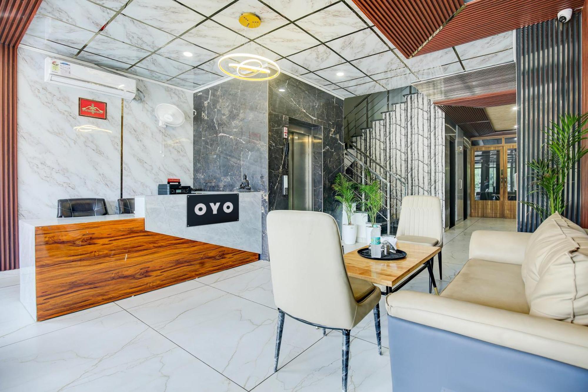 Hotel O Platinum Zirakpur エクステリア 写真